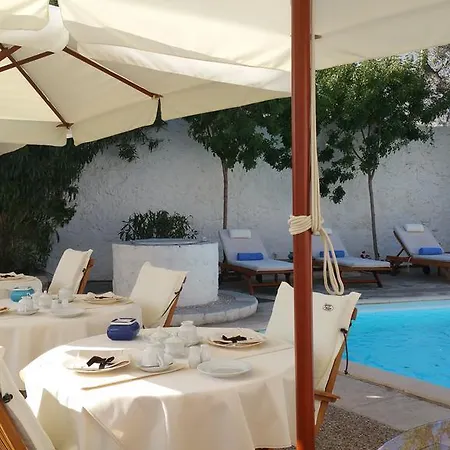 Economou Mansion Aparthotel