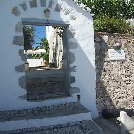 Economou Mansion 4* Σπέτσες
